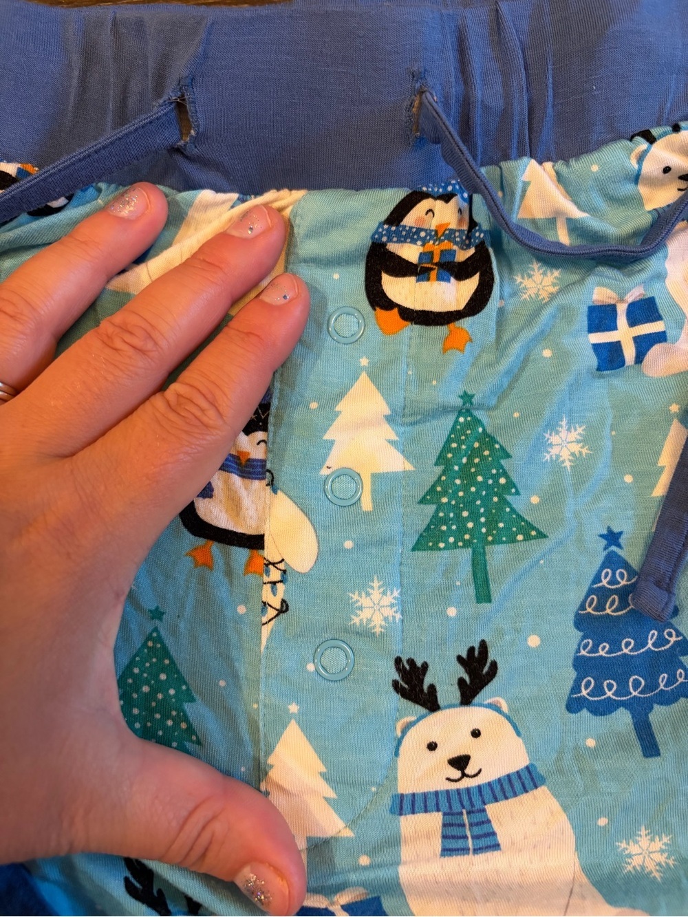 Bums & Roses Women’s Bamboo Penguins & Polar Bear Blue Jogger PJ Pants Size L - Picture 6 of 7